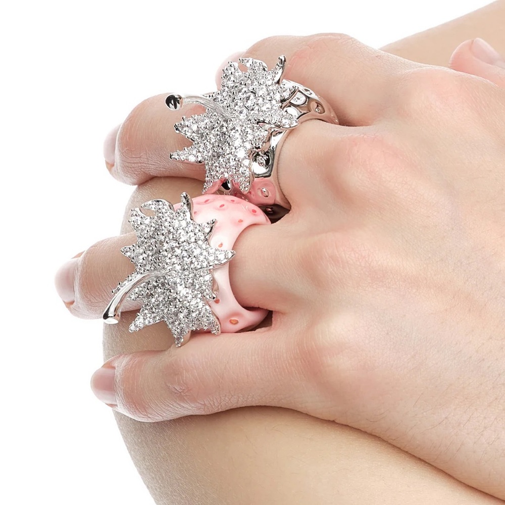 NWOT Yvmin Strawberry Paradise Ring Sz 15